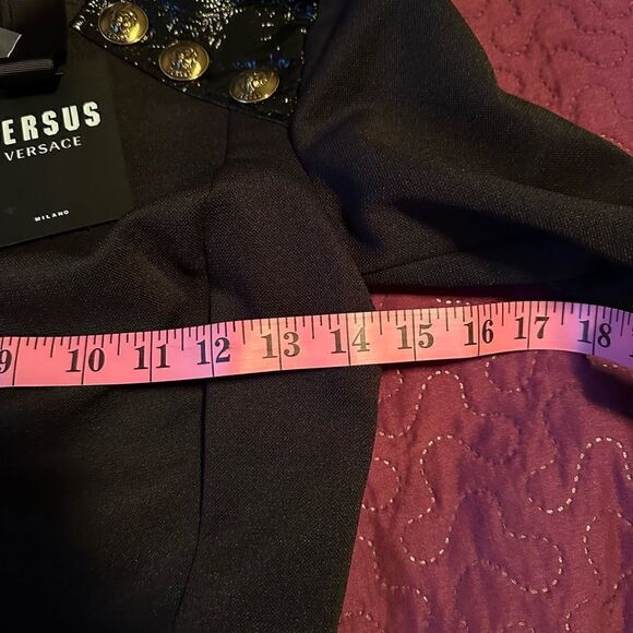 Brand New Versus Versace Black crop Top with Classic gold lion buttons - Picture 4 of 10